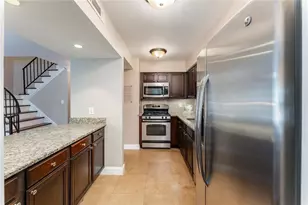 6980 Roswell Rd, Atlanta, GA 30328 - Photo 11
