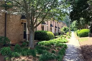 6980 Roswell Rd, Atlanta, GA 30328 - Photo 3
