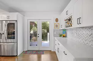 2864 N Thompson Rd, Brookhaven, GA 30319 - Photo 13