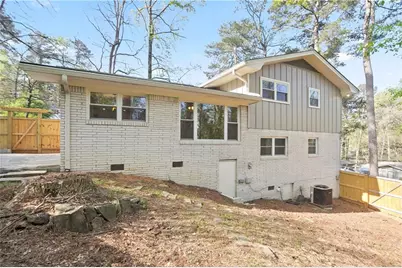 2166 Capehart Place NE, Atlanta, GA 30345 - Photo 35