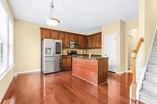 513 Grove Field Ct, Suwanee, GA 30024 - Photo 17