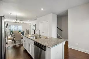 3765 Oxford Cir, Doraville, GA 30340 - Photo 19