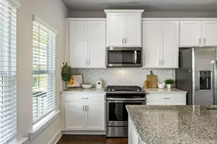 3765 Oxford Cir, Doraville, GA 30340 - Photo 15