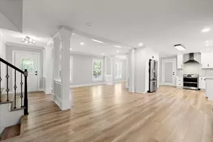 5650 Colton Dr, Sandy Springs, GA 30342 - Photo 9