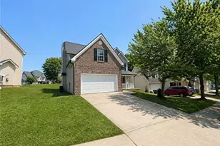 705 Patriot's Point St, Locust Grove, GA 30248 - Photo 3