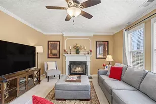 5769 Fairington Farms Ct, Lithonia, GA 30038 - Photo 9