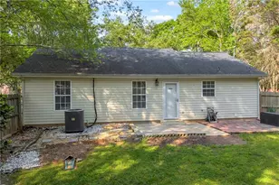 40 Mimosa Dr, Winder, GA 30680 - Photo 9