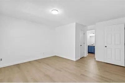 204 Berkeley Woods Drive #204, Duluth, GA 30096 - Photo 17