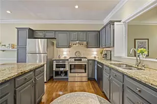 216 Riverview Trail, Roswell, GA 30075 - Photo 5