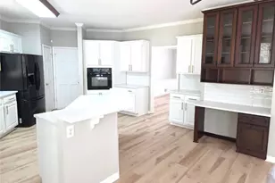 2255 Fairwood Cir, Jonesboro, GA 30236 - Photo 9