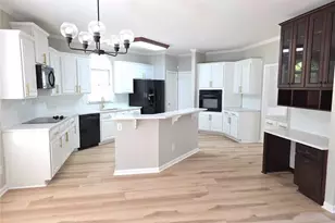 2255 Fairwood Cir, Jonesboro, GA 30236 - Photo 7