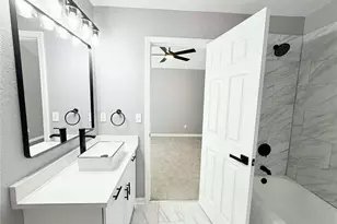 168 Brookview Dr, Riverdale, GA 30274 - Photo 11