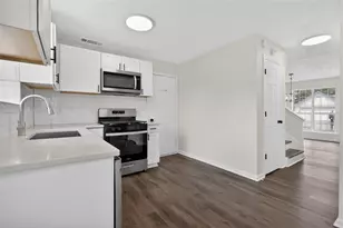 5627 Tunbridge Wells Ct, Lithonia, GA 30058 - Photo 9