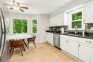 195 Wendy Hill Dr, Alpharetta, GA 30009 - Photo 9