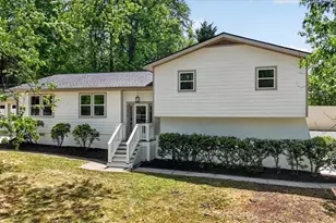 3070 Susan Ct, Marietta, GA 30066 - Photo 3