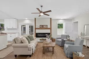 3070 Susan Ct, Marietta, GA 30066 - Photo 9