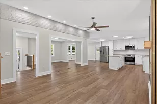 3070 Susan Ct, Marietta, GA 30066 - Photo 13
