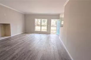 987 N Eugenia Pl NW, Atlanta, GA 30318 - Photo 13