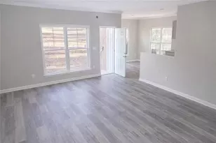 987 N Eugenia Pl NW, Atlanta, GA 30318 - Photo 5