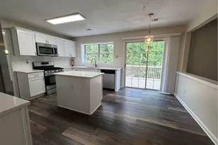 11800 Carriage Park Ln, Johns Creek, GA 30097 - Photo 15