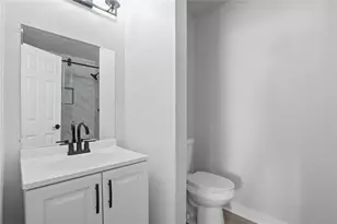 9127 Clubhouse Dr, Riverdale, GA 30274 - Photo 15