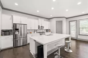 1820 Stephanie Trail, Atlanta, GA 30329 - Photo 15