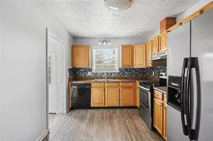 1236 Woodbridge Dr NE, Conyers, GA 30012 - Photo 11