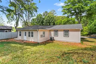 1236 Woodbridge Dr NE, Conyers, GA 30012 - Photo 29