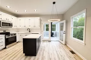 5920 Hamby Dr, Cumming, GA 30028 - Photo 5