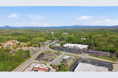 124 Clarkesville Plaza #STE A & B, Clarkesville, GA 30523 - Photo 33