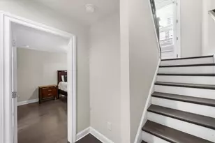 1097 Township Square, Alpharetta, GA 30022 - Photo 25