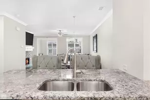 1097 Township Square, Alpharetta, GA 30022 - Photo 11
