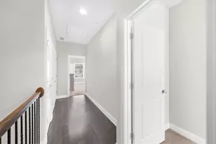 1097 Township Square, Alpharetta, GA 30022 - Photo 29