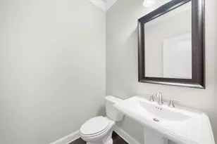 1097 Township Square, Alpharetta, GA 30022 - Photo 29