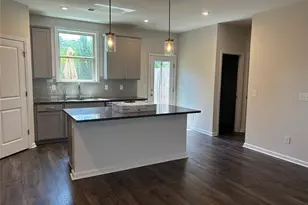3667 Hidden Valley Cir, Lawrenceville, GA 30044 - Photo 5