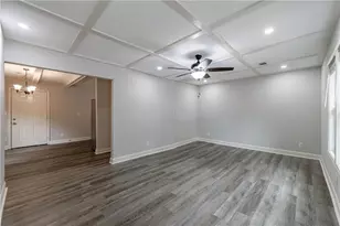 6030 Stonewall Dr, Union City, GA 30291 - Photo 27