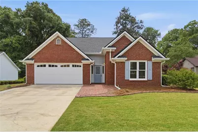 165 Fenwyck Commons, Fayetteville, GA 30214 - Photo 1