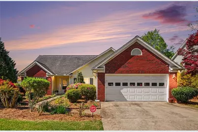 2130 Saint Thomas Way, Suwanee, GA 30024 - Photo 37