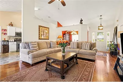 2130 Saint Thomas Way, Suwanee, GA 30024 - Photo 5