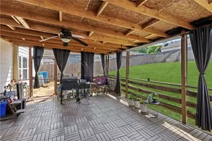 2137 Black Oak Ln, Ellenwood, GA 30294 - Photo 31