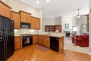 300 Lauren Ln, Woodstock, GA 30188 - Photo 11