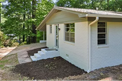 3842 Rhonda Lane, Gainesville, GA 30507 - Photo 5