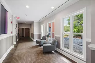 560 Dutch Valley Road NE, Atlanta, GA 30324 - Photo 29