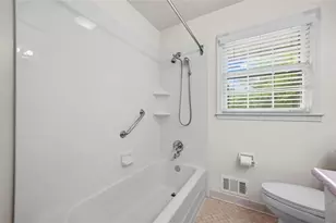 1319 Renee Dr SW, Lilburn, GA 30047 - Photo 11