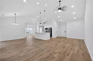 695 Chatham Park Dr, Lawrenceville, GA 30046 - Photo 5
