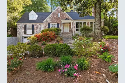 561 Peachtree Battle Avenue NW, Atlanta, GA 30305 - Photo 1
