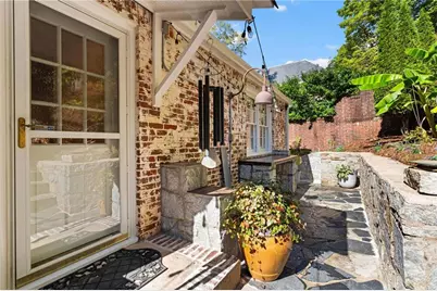 561 Peachtree Battle Avenue NW, Atlanta, GA 30305 - Photo 33