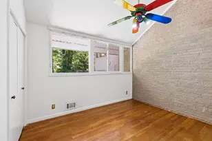 2001 Castleway Ln NE, Atlanta, GA 30345 - Photo 19