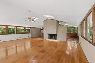2001 Castleway Ln NE, Atlanta, GA 30345 - Photo 11