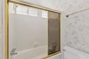 2001 Castleway Ln NE, Atlanta, GA 30345 - Photo 23